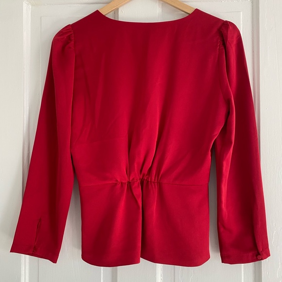 New J.Crew Women's Button Up Side Zip Satin-Crepe Red Peplum Blouse Size 2 - Picture 3 of 3